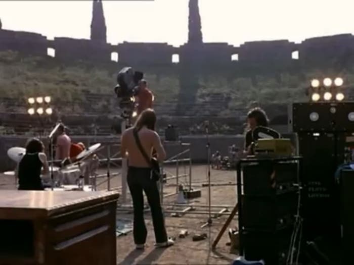 Fotograma de Live at Pompeii