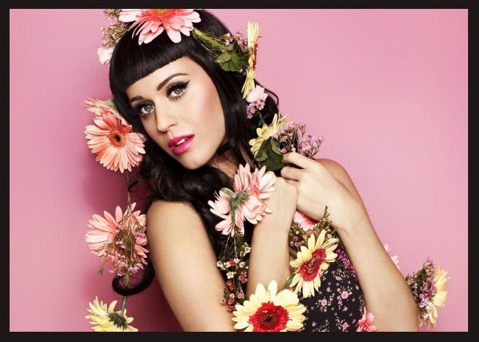 Katy Perry anuncia fecha para su tercer álbum Prism