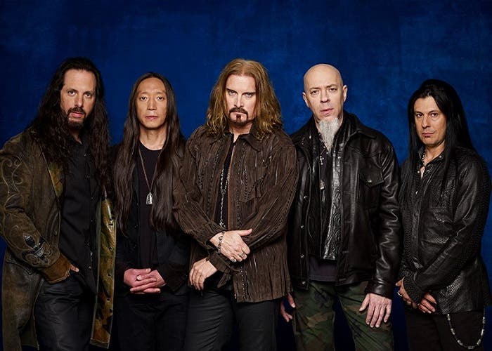 Miembros de la banda de metal progresivo Dream Theater